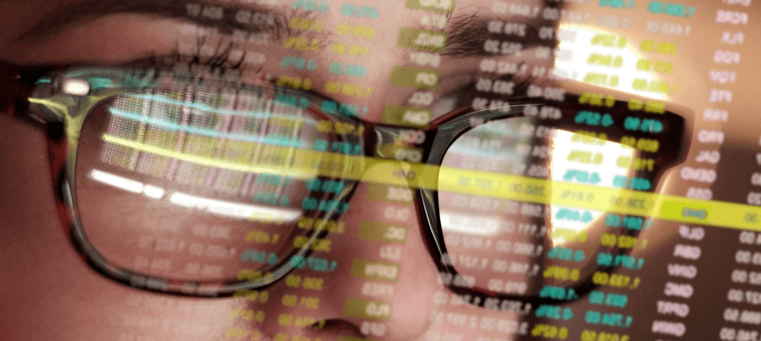 woman reads data